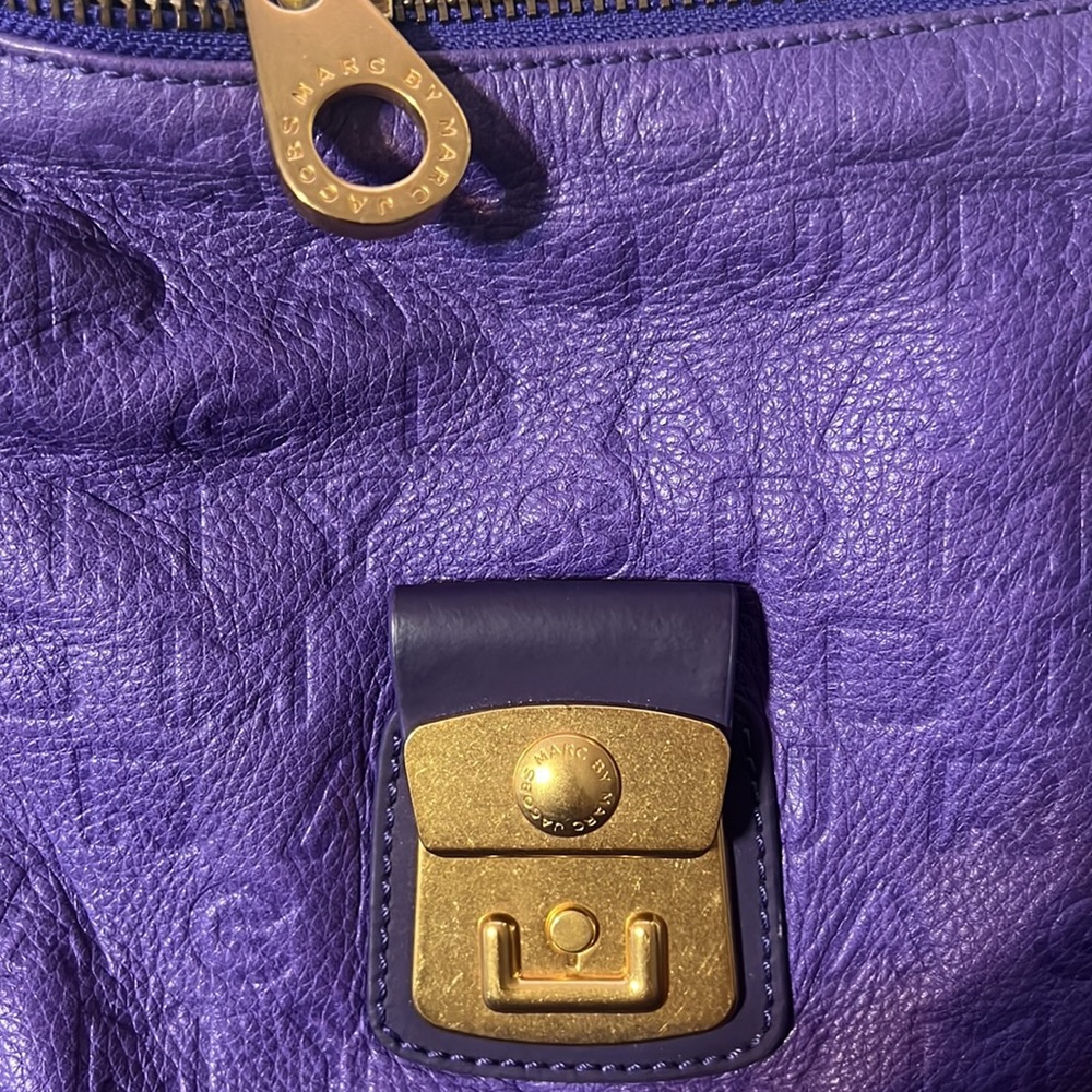 Marc by Marc Jacob Dreamy Logo Bag - Picture 3 of 4